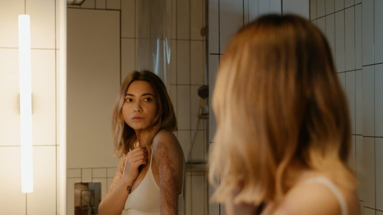 Accessories: Types Of Mirror Used To Decorate The House