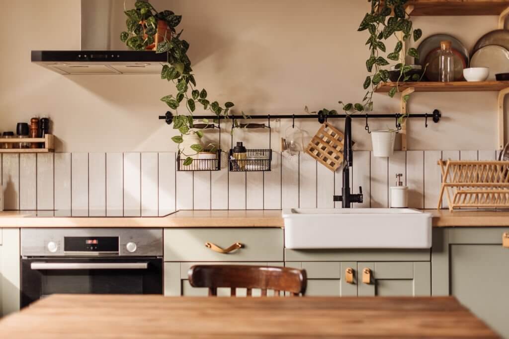All You Know About Kitchen Wallpaper: Design, types, and Shapes