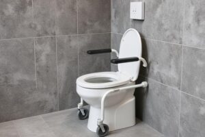hire-mobility-access-toilet